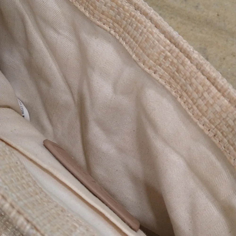 Zara wicker raffia straw shoulder bag clutch beachy coastal summer tropical